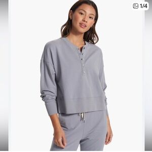 NWT Vuori Laguna Henley